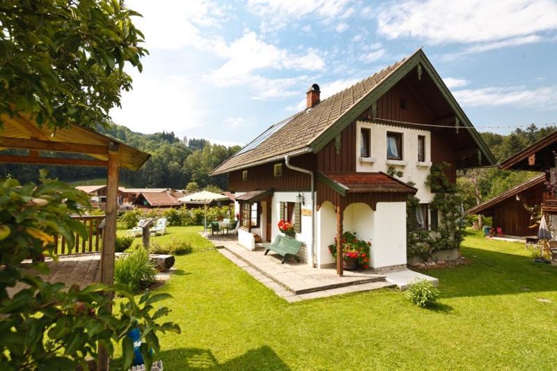 Ferienhaus Hallweger Inkl. Chiemgaukarte Ruhpolding Buitenkant foto